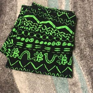 LuLaRoe St Patrick’s day leggings